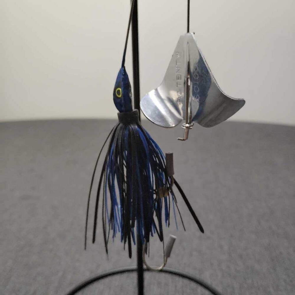Vintage Booyah Spinner Frog Fishing Lure – Blue & Black Skirt – Patent 4201008